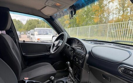 Chevrolet Niva I рестайлинг, 2017 год, 627 000 рублей, 10 фотография