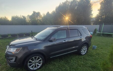 Ford Explorer VI, 2017 год, 2 450 000 рублей, 16 фотография