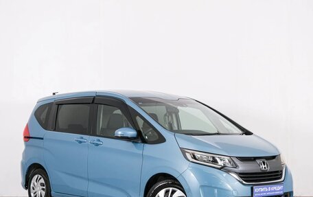 Honda Freed II, 2018 год, 1 599 000 рублей, 2 фотография