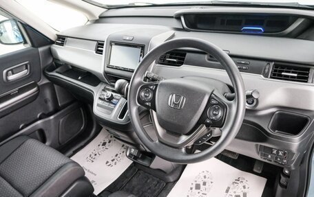 Honda Freed II, 2018 год, 1 599 000 рублей, 9 фотография