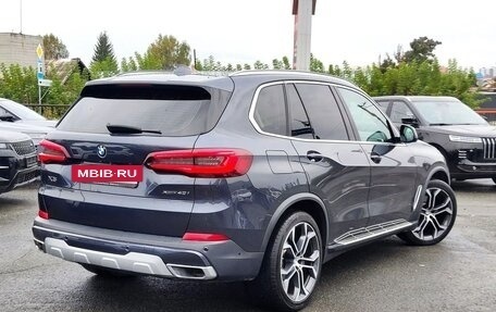 BMW X5, 2020 год, 6 570 000 рублей, 2 фотография