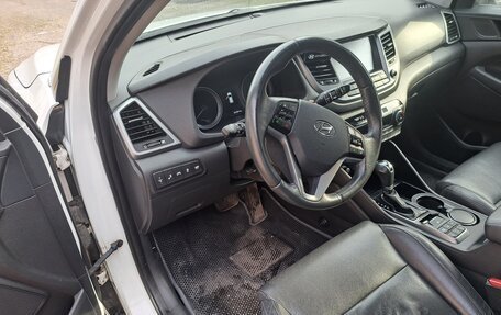 Hyundai Tucson III, 2016 год, 1 600 000 рублей, 5 фотография