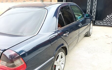 Mercedes-Benz C-Класс, 1996 год, 330 000 рублей, 5 фотография