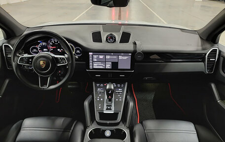 Porsche Cayenne III, 2018 год, 5 850 000 рублей, 17 фотография