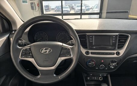 Hyundai Solaris II рестайлинг, 2017 год, 1 170 000 рублей, 11 фотография
