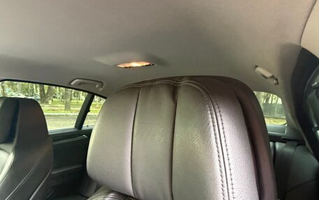 BMW 5 серия, 2013 год, 1 900 000 рублей, 11 фотография