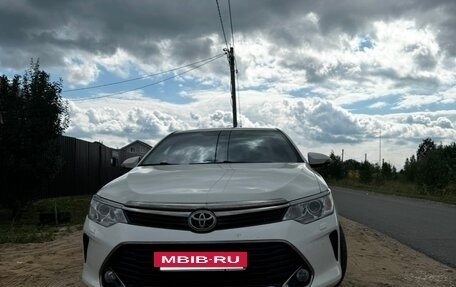 Toyota Camry, 2016 год, 2 200 000 рублей, 3 фотография