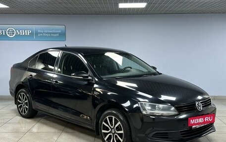 Volkswagen Jetta VI, 2012 год, 959 000 рублей, 3 фотография