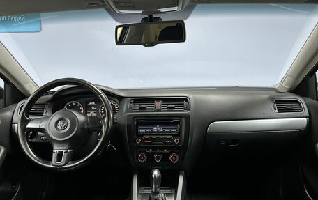 Volkswagen Jetta VI, 2012 год, 959 000 рублей, 13 фотография