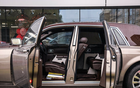 Rolls-Royce Phantom VII рестайлинг, 2008 год, 12 369 000 рублей, 17 фотография
