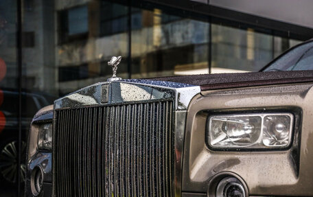 Rolls-Royce Phantom VII рестайлинг, 2008 год, 12 369 000 рублей, 40 фотография