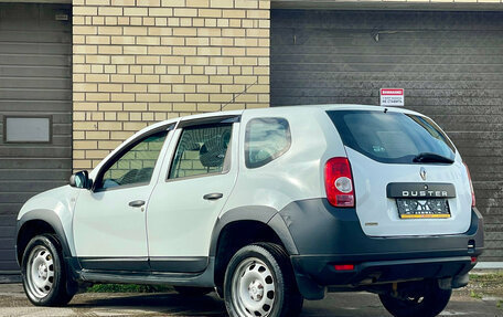 Renault Duster I рестайлинг, 2015 год, 649 000 рублей, 3 фотография