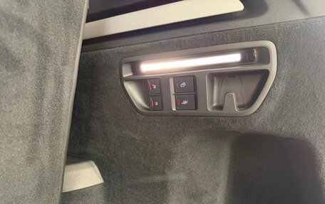 Audi Q7, 2026 год, 18 690 000 рублей, 17 фотография
