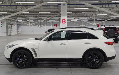 Infiniti QX70, 2014 год, 1 850 000 рублей, 12 фотография