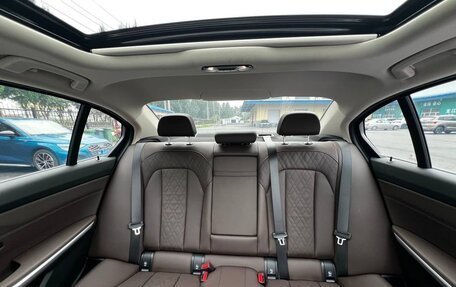 BMW 3 серия, 2023 год, 3 400 000 рублей, 19 фотография
