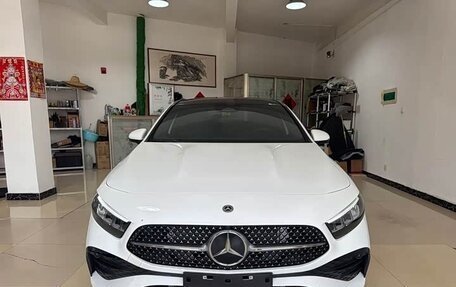 Mercedes-Benz A-Класс, 2023 год, 2 150 000 рублей, 2 фотография