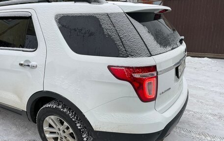 Ford Explorer VI, 2015 год, 2 250 000 рублей, 16 фотография
