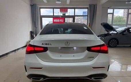 Mercedes-Benz A-Класс, 2023 год, 2 150 000 рублей, 5 фотография
