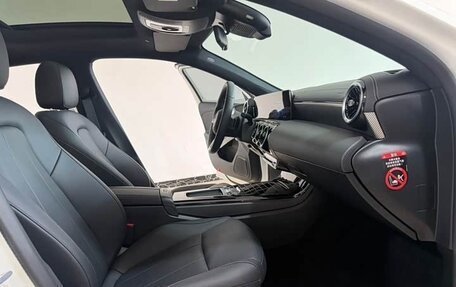 Mercedes-Benz A-Класс, 2023 год, 2 150 000 рублей, 19 фотография