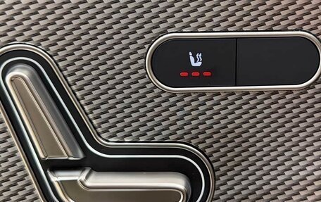 Mercedes-Benz A-Класс, 2023 год, 2 150 000 рублей, 15 фотография