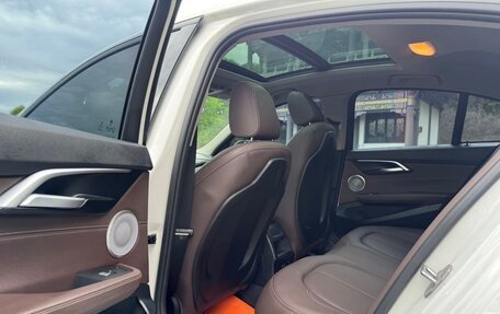 BMW 1 серия, 2022 год, 1 800 000 рублей, 17 фотография