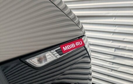 Volkswagen Multivan T6 рестайлинг, 2021 год, 4 700 000 рублей, 15 фотография