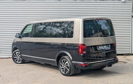 Volkswagen Multivan T6 рестайлинг, 2021 год, 4 700 000 рублей, 30 фотография