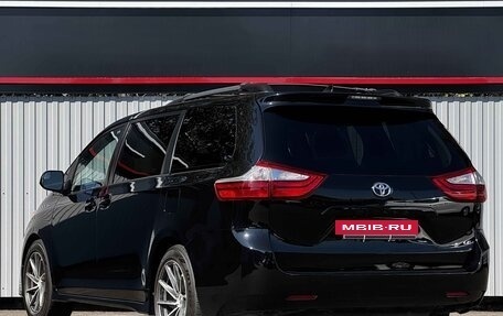 Toyota Sienna III, 2018 год, 3 060 000 рублей, 4 фотография