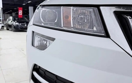 Skoda Karoq I, 2023 год, 2 100 000 рублей, 4 фотография
