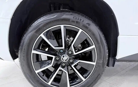 Skoda Karoq I, 2023 год, 2 100 000 рублей, 25 фотография