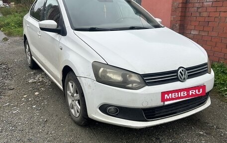 Volkswagen Polo VI (EU Market), 2012 год, 600 000 рублей, 4 фотография