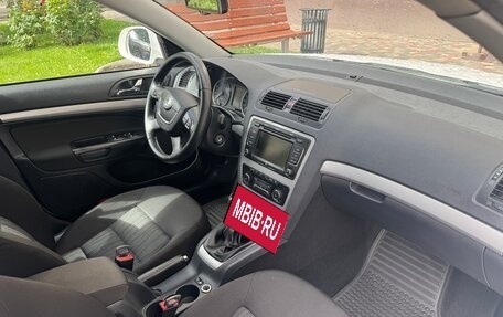 Skoda Octavia, 2012 год, 990 000 рублей, 5 фотография