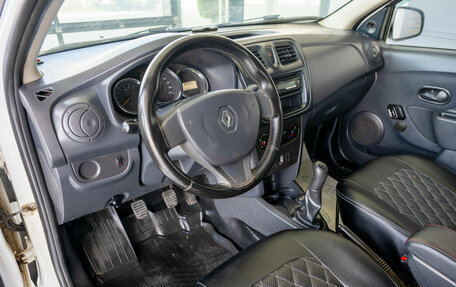 Renault Sandero II рестайлинг, 2016 год, 1 000 000 рублей, 13 фотография