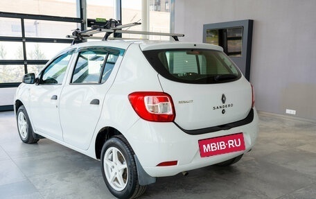 Renault Sandero II рестайлинг, 2016 год, 1 000 000 рублей, 4 фотография