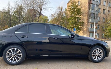 Mercedes-Benz E-Класс, 2019 год, 2 550 000 рублей, 6 фотография