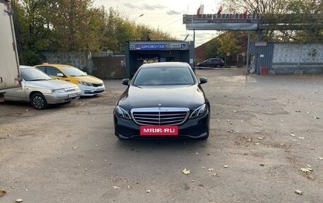 Mercedes-Benz E-Класс, 2019 год, 2 550 000 рублей, 21 фотография