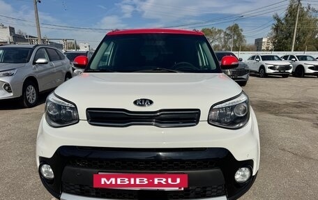 KIA Soul II рестайлинг, 2018 год, 1 589 000 рублей, 3 фотография