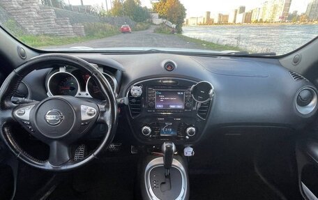 Nissan Juke II, 2011 год, 910 000 рублей, 11 фотография