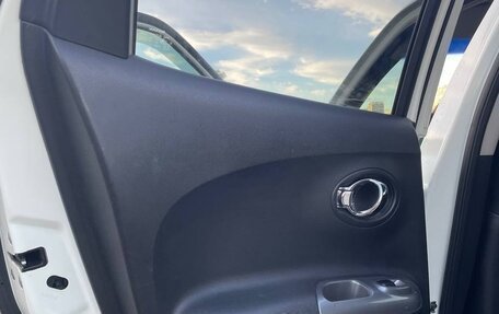 Nissan Juke II, 2011 год, 910 000 рублей, 19 фотография