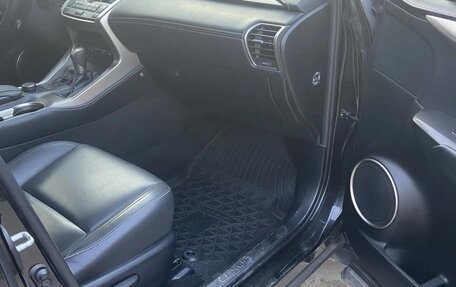 Lexus NX I, 2017 год, 3 300 000 рублей, 11 фотография