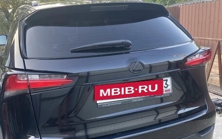 Lexus NX I, 2017 год, 3 300 000 рублей, 6 фотография