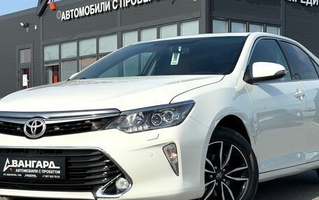 Toyota Camry, 2017 год, 1 999 000 рублей, 2 фотография