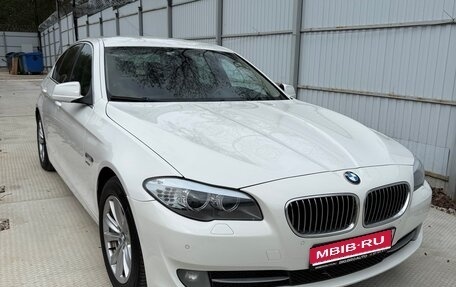 BMW 5 серия, 2011 год, 1 550 000 рублей, 1 фотография