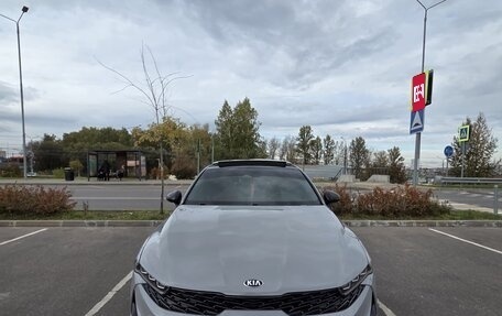 KIA K5, 2021 год, 2 300 000 рублей, 1 фотография