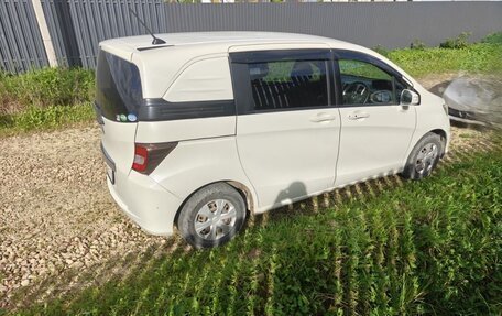Honda Freed I, 2012 год, 1 090 000 рублей, 2 фотография