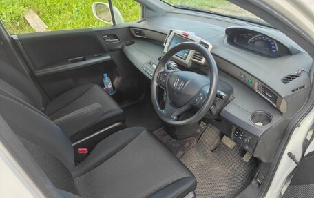 Honda Freed I, 2012 год, 1 090 000 рублей, 7 фотография