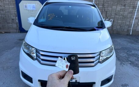Honda Freed I, 2012 год, 1 090 000 рублей, 21 фотография