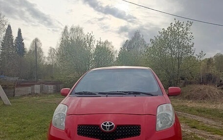 Toyota Yaris III рестайлинг, 2008 год, 525 000 рублей, 7 фотография
