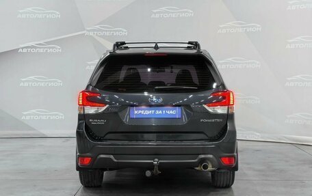 Subaru Forester, 2018 год, 2 430 000 рублей, 4 фотография