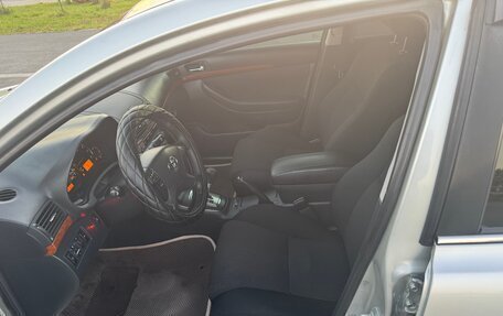 Toyota Avensis III рестайлинг, 2007 год, 920 000 рублей, 7 фотография